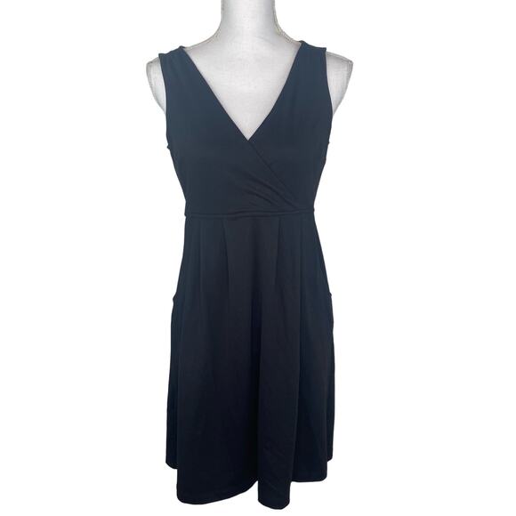 Eddie Bauer Women's Aster Crossover Dress Black Size S Outdoor Hiking - Picture 2 of 16